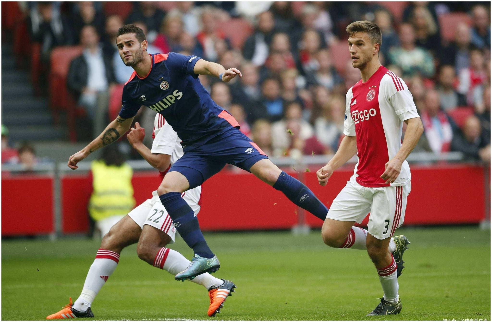 阿贾克斯豪取客胜，势必赢得下一场关键比赛的简单介绍