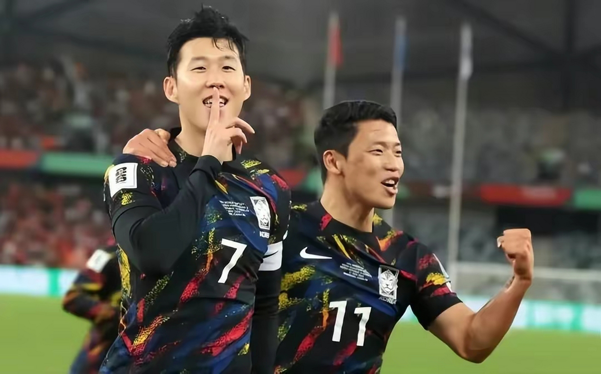 孙兴慜再度上演帽子戏法，武磊后防线成筛子！的简单介绍